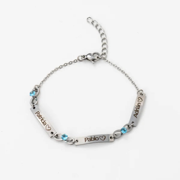 Pulsera Infinito con cuatro nombres