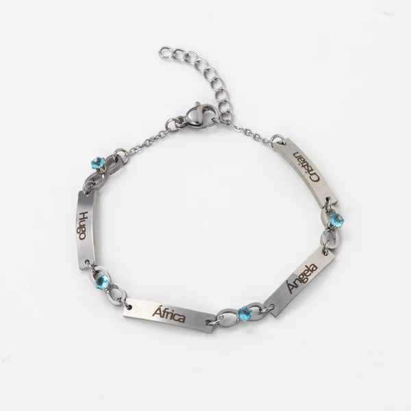 Pulsera Infinito con tres nombres